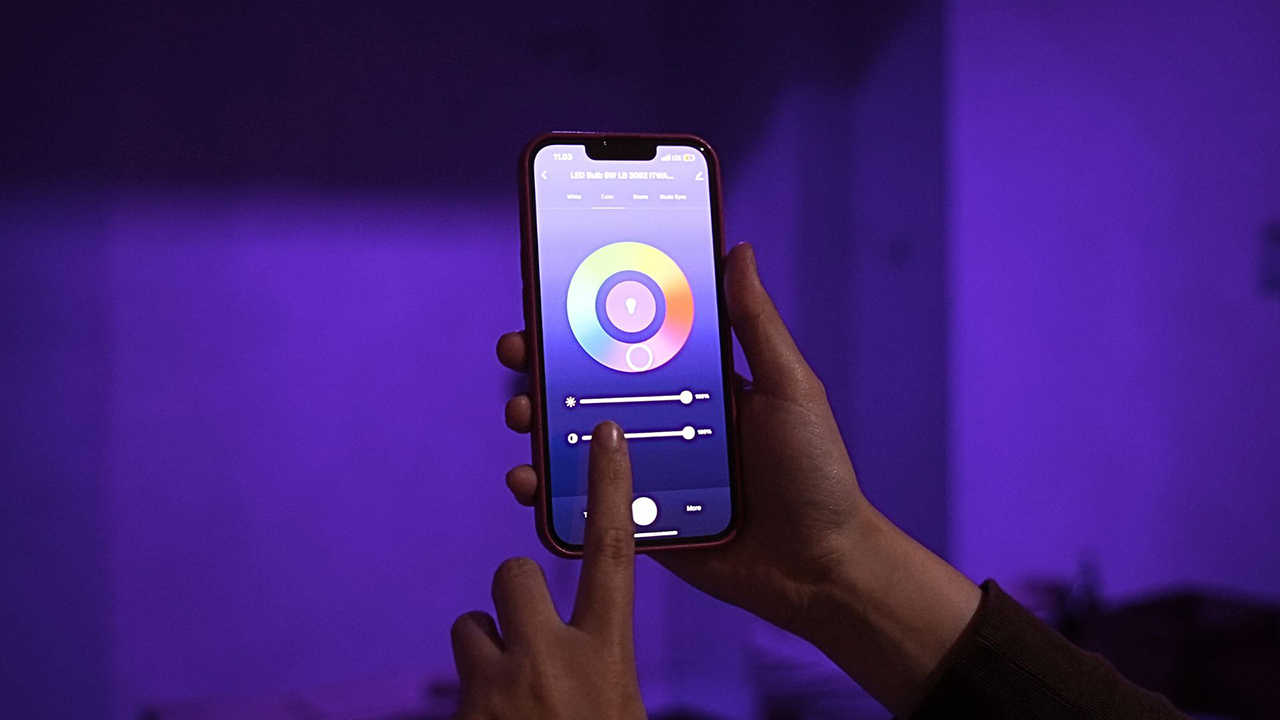MODENA dan Anda Reserva hadirkan pengalaman wellness inovatif dengan teknologi smart lighting dari MODENA Smart LED Bulb.