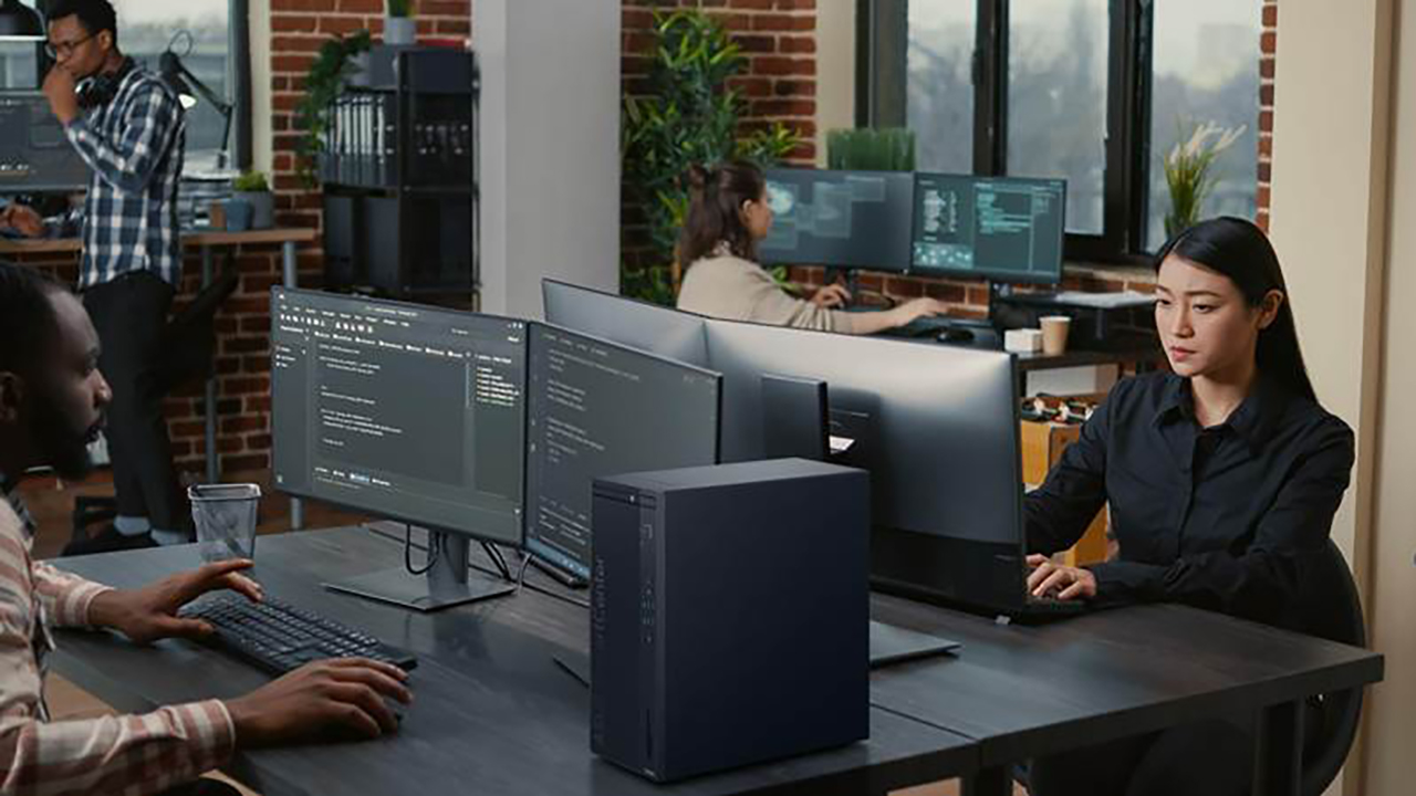 ASUS meluncurkan ExpertCenter DG500MER, desktop bisnis TKDN tinggi dengan performa unggul, keamanan kelas enterprise, dan ketahanan jangka panjang untuk sektor pemerintah.