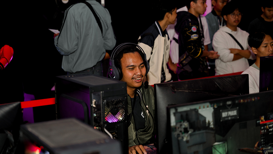 VALORANT ulang tahun ke-5! Ikuti main gratis di warnet, livestream spesial, kolaborasi Tahilalats & Cosmonauts, hingga hadiah eksklusif sepanjang Juni 2025.