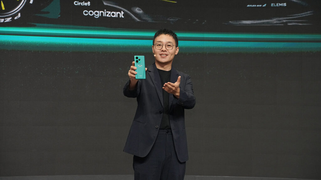 realme luncurkan GT 7 Series global di Paris. Chipset terbaru, baterai 7000mAh, fitur AI canggih, dan kolaborasi eksklusif dengan Aston Martin.