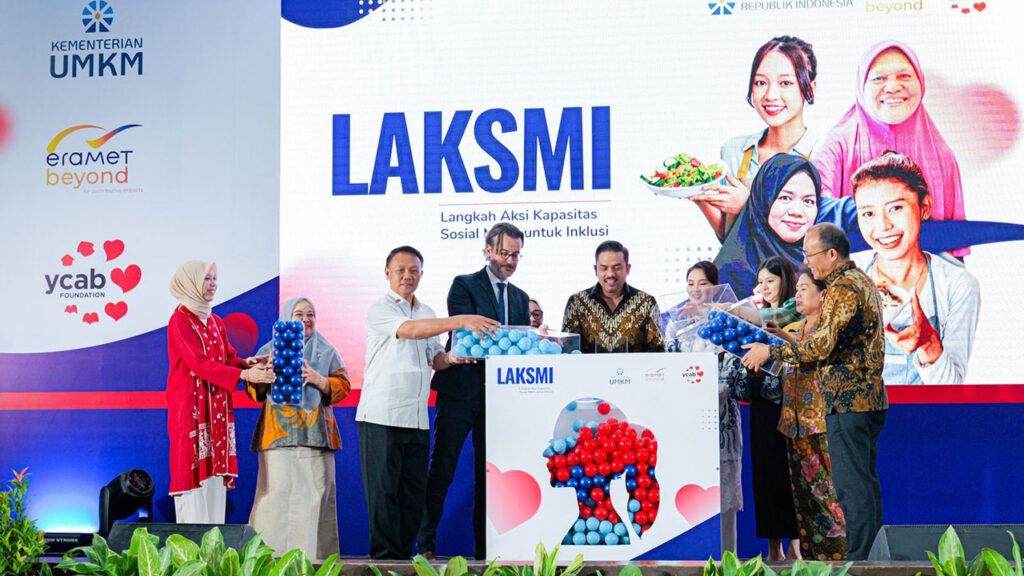 Eramet dan YCAB luncurkan program LAKSMI untuk dorong pemberdayaan wirausaha perempuan mikro di Jakarta dan Ternate melalui pelatihan dan hibah usaha.