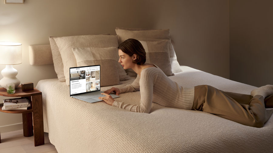 ASUS Zenbook S16 OLED hadir dengan Ryzen AI 9, layar OLED 3K, dan desain ceraluminum. Solusi premium untuk profesional dan kreator masa kini.