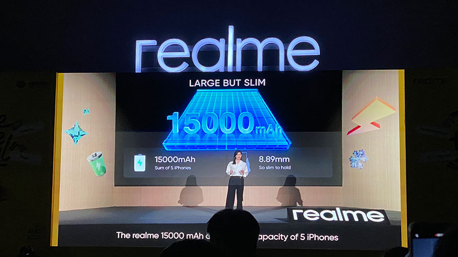 realme hadirkan baterai 15.000mAh dan Chill Fan Phone untuk atasi battery anxiety & overheating demi pengalaman “play hard, last longer”.