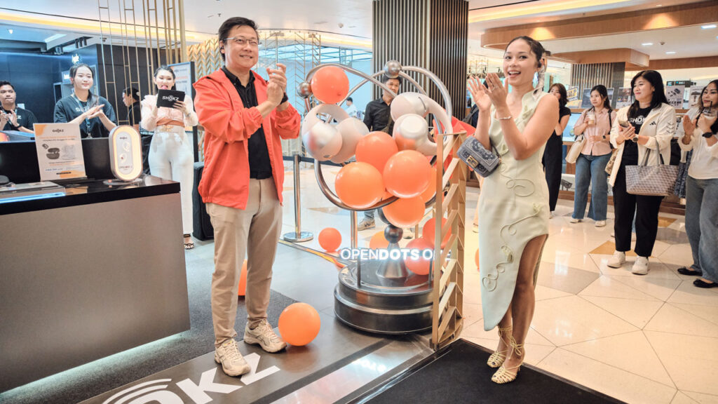SHOKZ hadir di Grand Indonesia bersama Erajaya Active Lifestyle dengan konsep modern, produk terbaru, dan promo grand opening menarik.