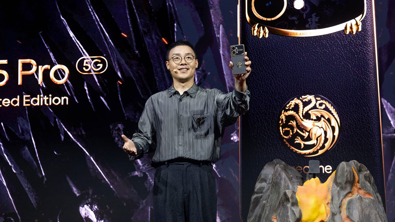 realme 15 Pro Game of Thrones Edition hadir dengan desain Dragonfire Color-Changing pertama di dunia, performa flagship, dan paket edisi terbatas yang ikonik.