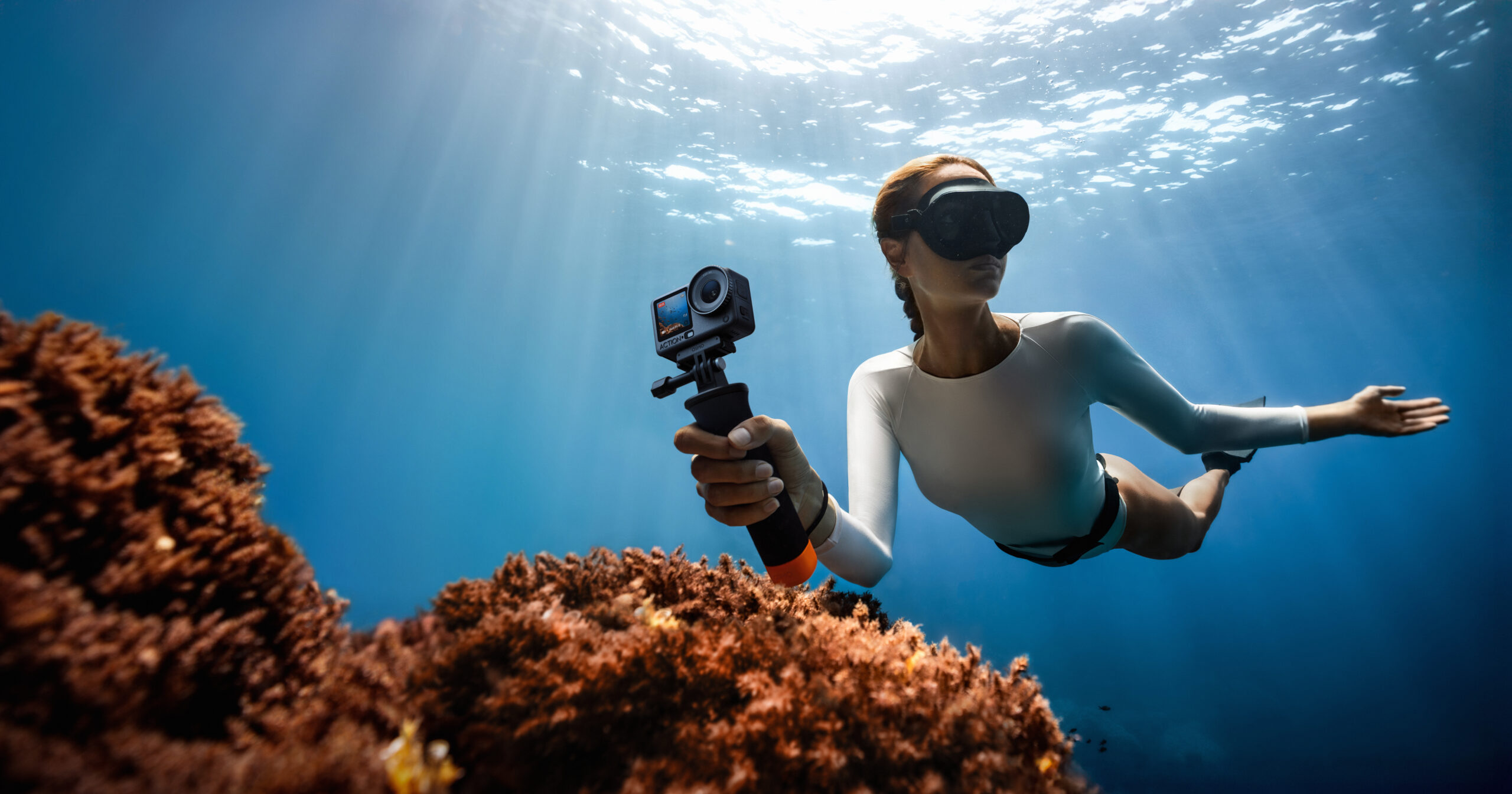 Erajaya Active Lifestyle menghadirkan DJI Neo 2 dan Osmo Action 6 untuk memudahkan kreator dari pemula hingga profesional dalam menciptakan konten berkualitas tinggi.