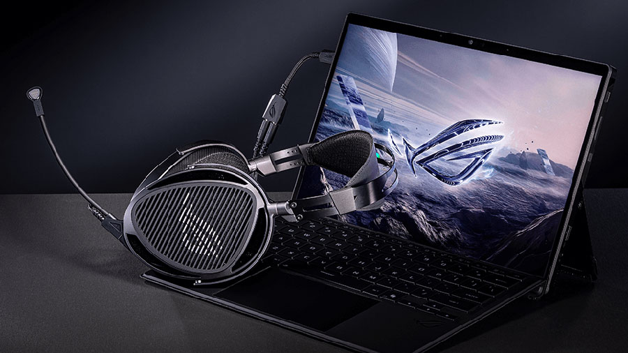ROG Kithara hadir sebagai headset gaming planar magnetic hi-fi hasil kolaborasi ROG x HIFIMAN: driver 100mm, open-back, mic MEMS, konektor lengkap.