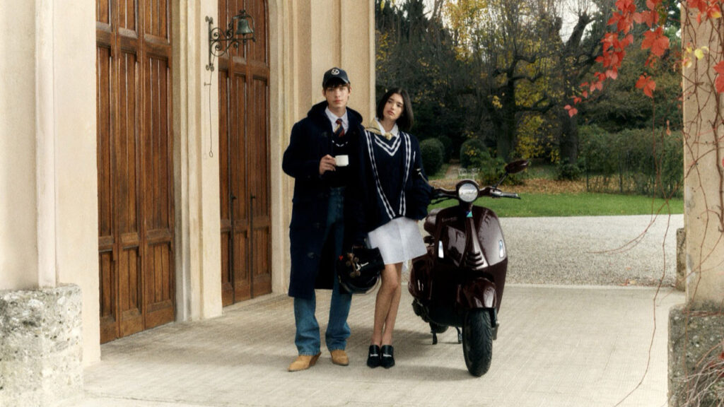 Vespa luncurkan Vespa 946 Horse edisi terbatas sambut Tahun Kuda, sekaligus memperkenalkan In Sella sebagai koleksi fashion terbaru Al Vento.