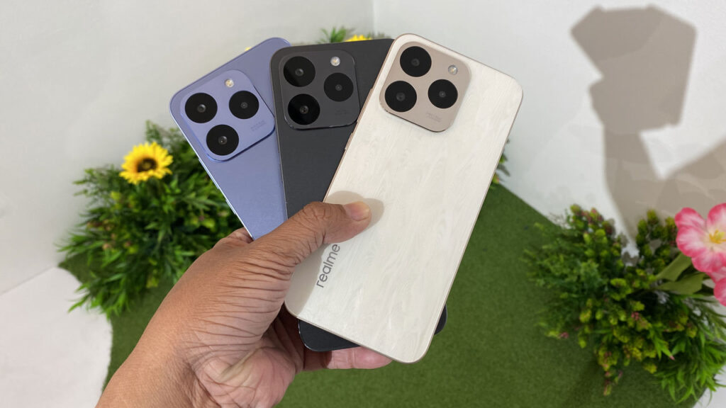 Review realme 15T 5G: layar AMOLED 4000 nits, baterai 7000mAh, fast charge 60W, kamera 50MP, fitur lengkap untuk harian. Harganya cuma 3 Jutaan.