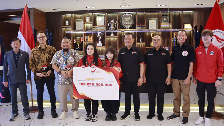 PB ESI apresiasi atlet, publisher, dan stakeholder atas prestasi global, turnamen internasional, hingga rekor dunia esports Indonesia.