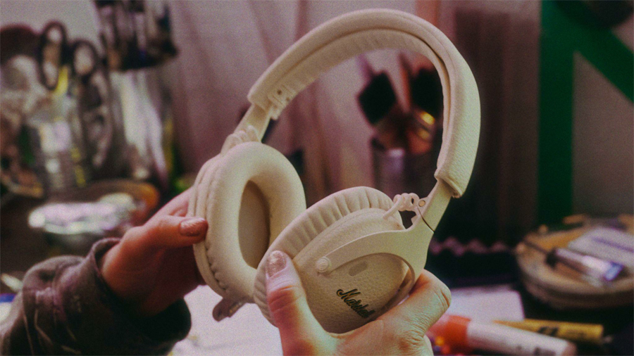 Marshall Monitor III ANC Cream hadir di Indonesia dengan ANC, baterai hingga 100 jam, desain ikonik, dan harga Rp5.099.000.