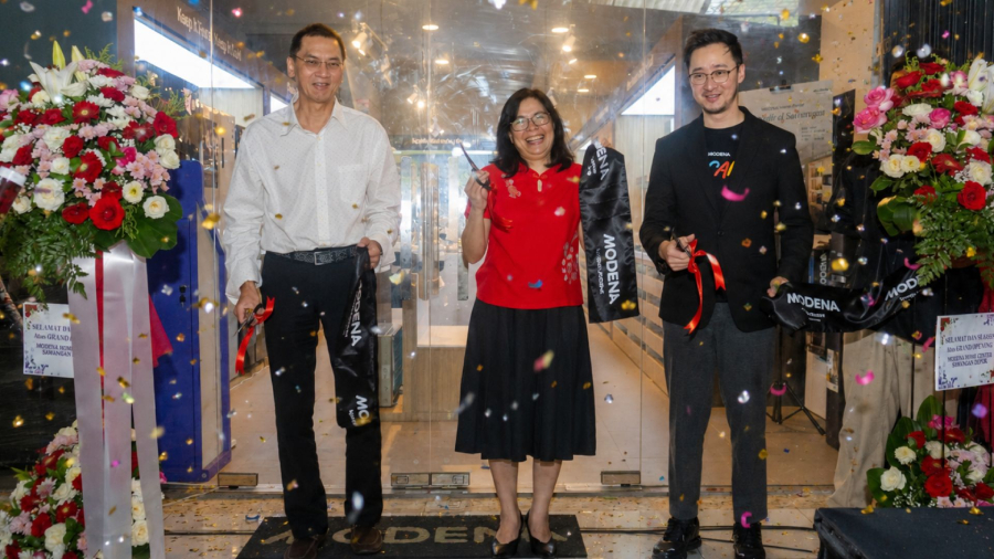 MODENA meresmikan 5 Home Center baru di Sawangan, Bandung, Semarang, Malang, dan Muara Enim untuk memperkuat layanan omnichannel.