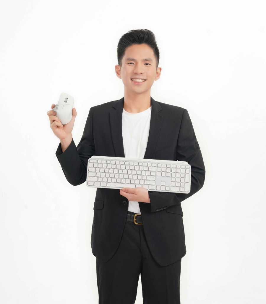 Logitech Indonesia menunjuk Edward Sudjono sebagai MX Ambassador untuk memperkenalkan produktivitas kreatif bersama Logitech MX Series.