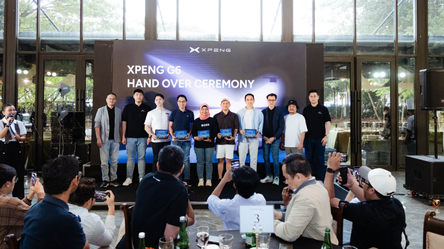 XPENG Indonesia menyerahkan 100 unit XPENG G6 kepada pelanggan, lengkap dengan program XJourney dan inisiatif penanaman mangrove.