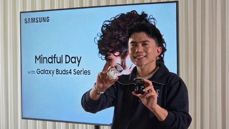 Galaxy Buds4 Series hadir dengan Hi-Fi Sound, Adaptive ANC, dan Comfort Fit, mendukung fokus, meditasi, dan relaksasi sehari-hari pengguna.