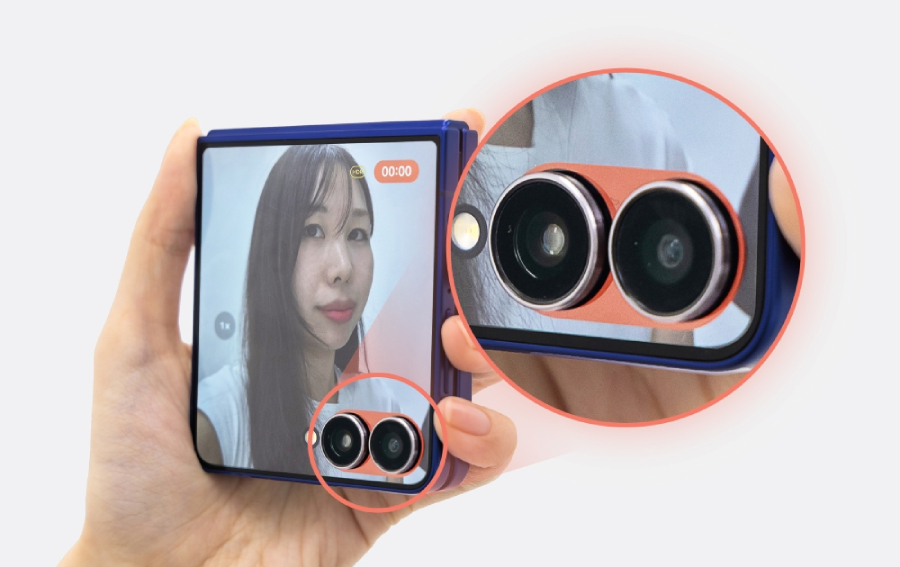 Galaxy Z Fold7 dan Z Flip7 hadir dengan fitur multitasking, FlexWindow, dan Galaxy AI yang mendukung produktivitas pengguna Indonesia.