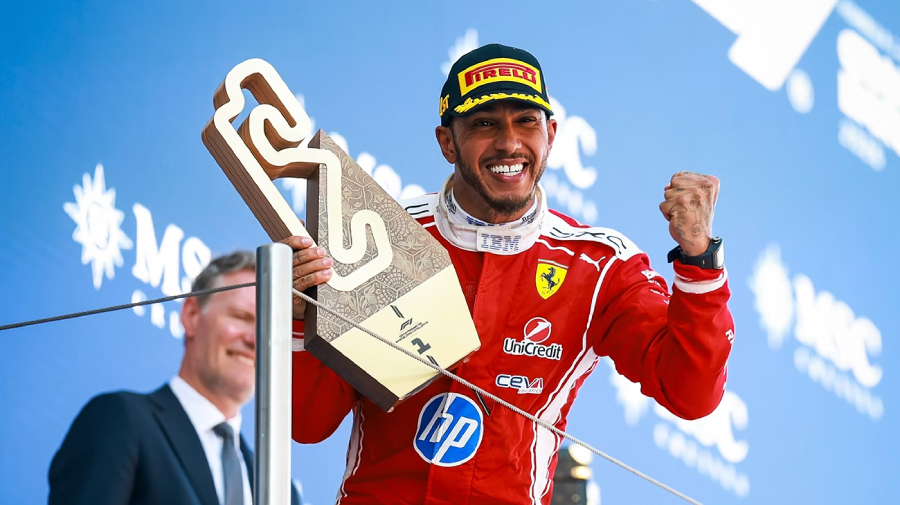 Lewis Hamilton meraih kemenangan perdana bersama Ferrari di GP Barcelona-Catalunya, sekaligus kemenangan ke-249 Scuderia Ferrari di F1.