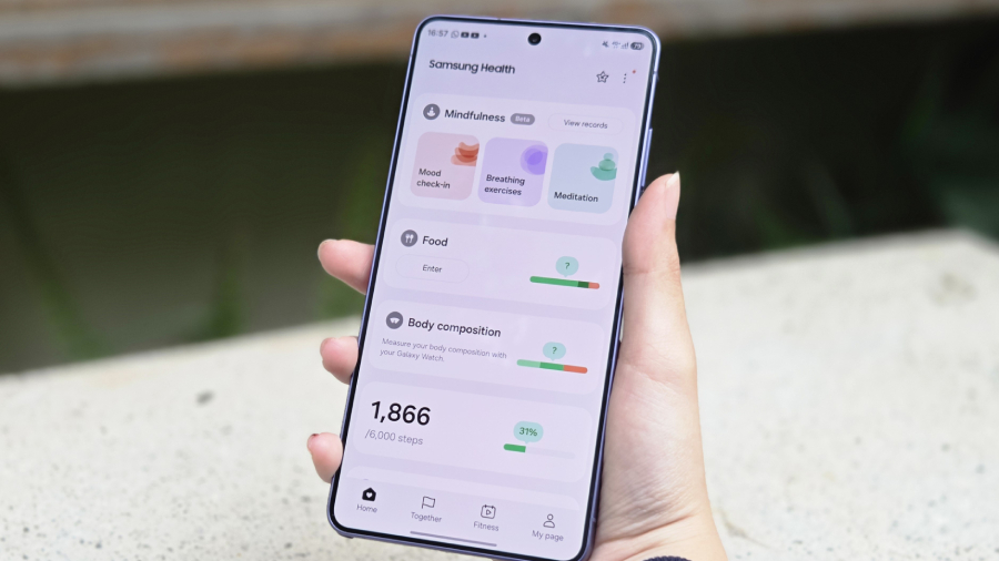 Galaxy Buds4 Series hadir dengan Hi-Fi Sound, Adaptive ANC, dan Comfort Fit, mendukung fokus, meditasi, dan relaksasi sehari-hari pengguna.
