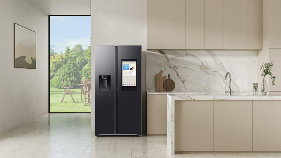 AI Energy Mode Samsung membantu mengelola konsumsi listrik AC dan kulkas lewat SmartThings agar penggunaan energi lebih efisien.