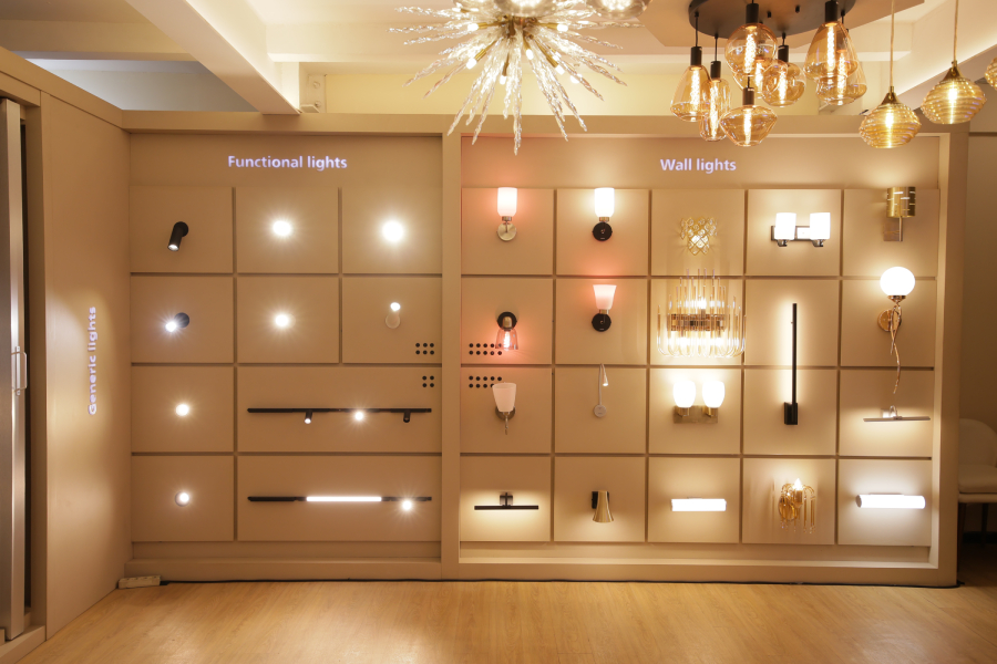 Philips Lighting Store Surabaya hadir dengan konsep baru, tawarkan lebih dari 200 produk, inspirasi ruang & konsultasi pencahayaan personal