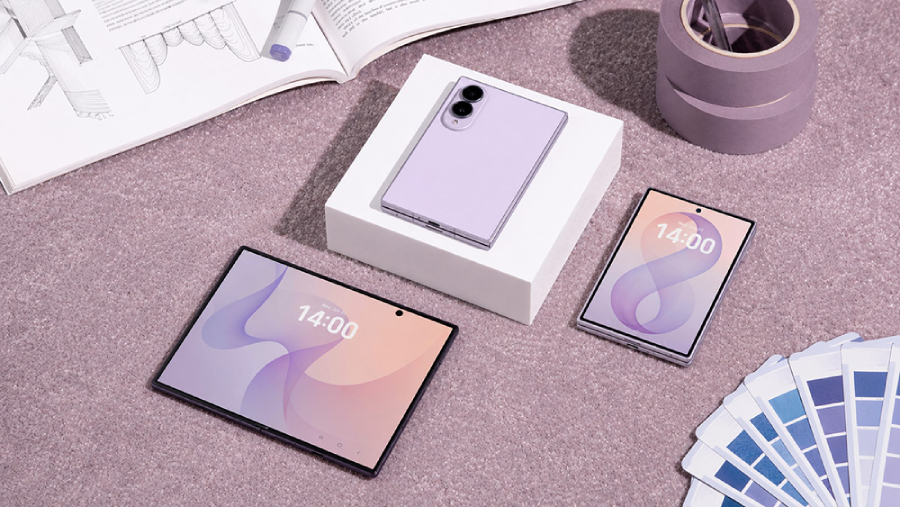 Samsung Galaxy Z Fold8 hadir dengan bobot 201 gram, baterai 4.800 mAh, kamera 50 MP, My FanCam, serta layar lipat yang semakin imersif.