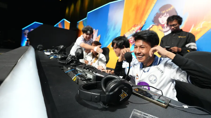 EVOS Divine bantah terlalu bergantung pada Rasyah. META dua sniper, komunikasi, dan koordinasi jadi tantangan jelang Week 4 FFWS SEA 2026 Fall