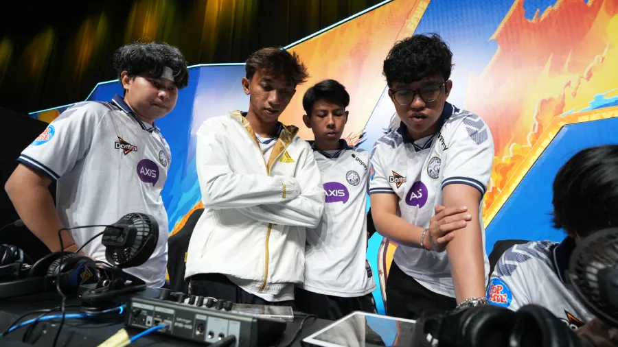 EVOS Divine bantah terlalu bergantung pada Rasyah. META dua sniper, komunikasi, dan koordinasi jadi tantangan jelang Week 4 FFWS SEA 2026 Fall