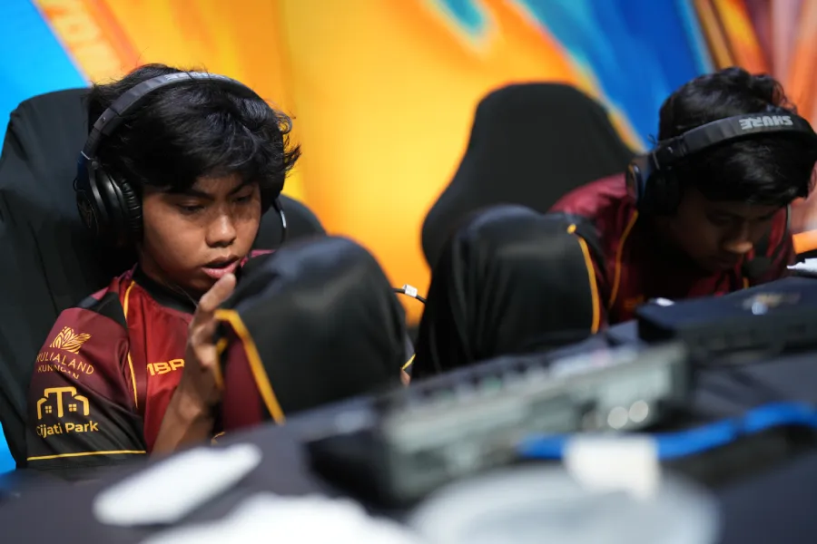 MBR Omega siap tampil lebih berani dalam perebutan drop zone di Grand Finals FFWS SEA 2026 Fall demi mengejar 110 poin dan Champion Rush.