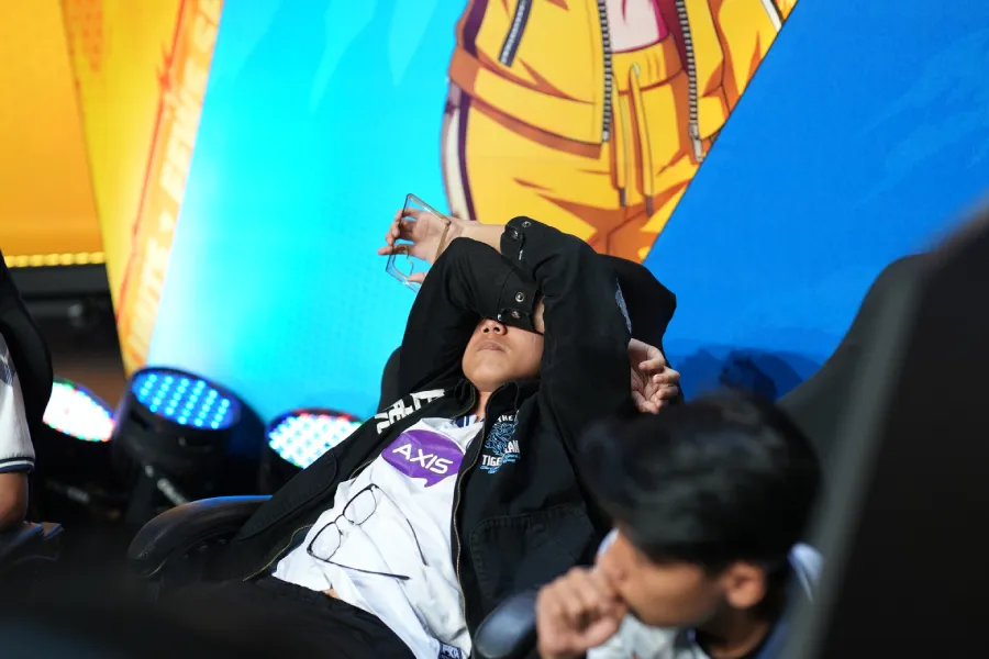 EVOS Divine memastikan bakal melakukan perubahan roster setelah gagal ke Grand Finals FFWS SEA 2026 Fall dan mulai mencari talenta muda.