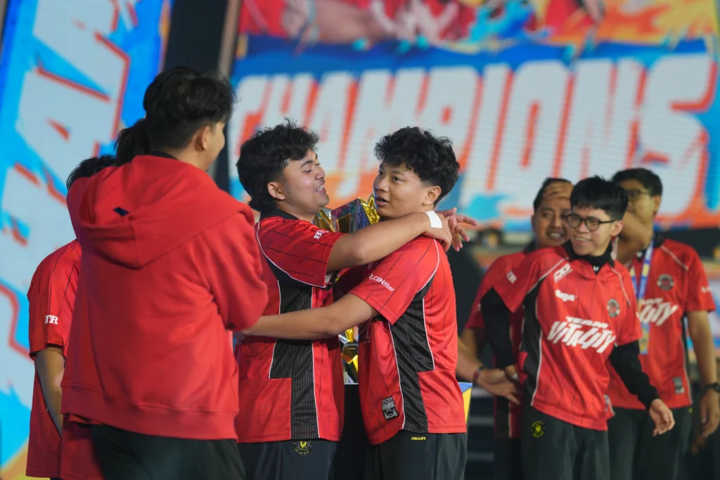 Surabaya menjadi tempat redemption Bigetron setelah perjalanan panjang dari turnamen komunitas hingga menjuarai FFWS SEA 2026 Fall.