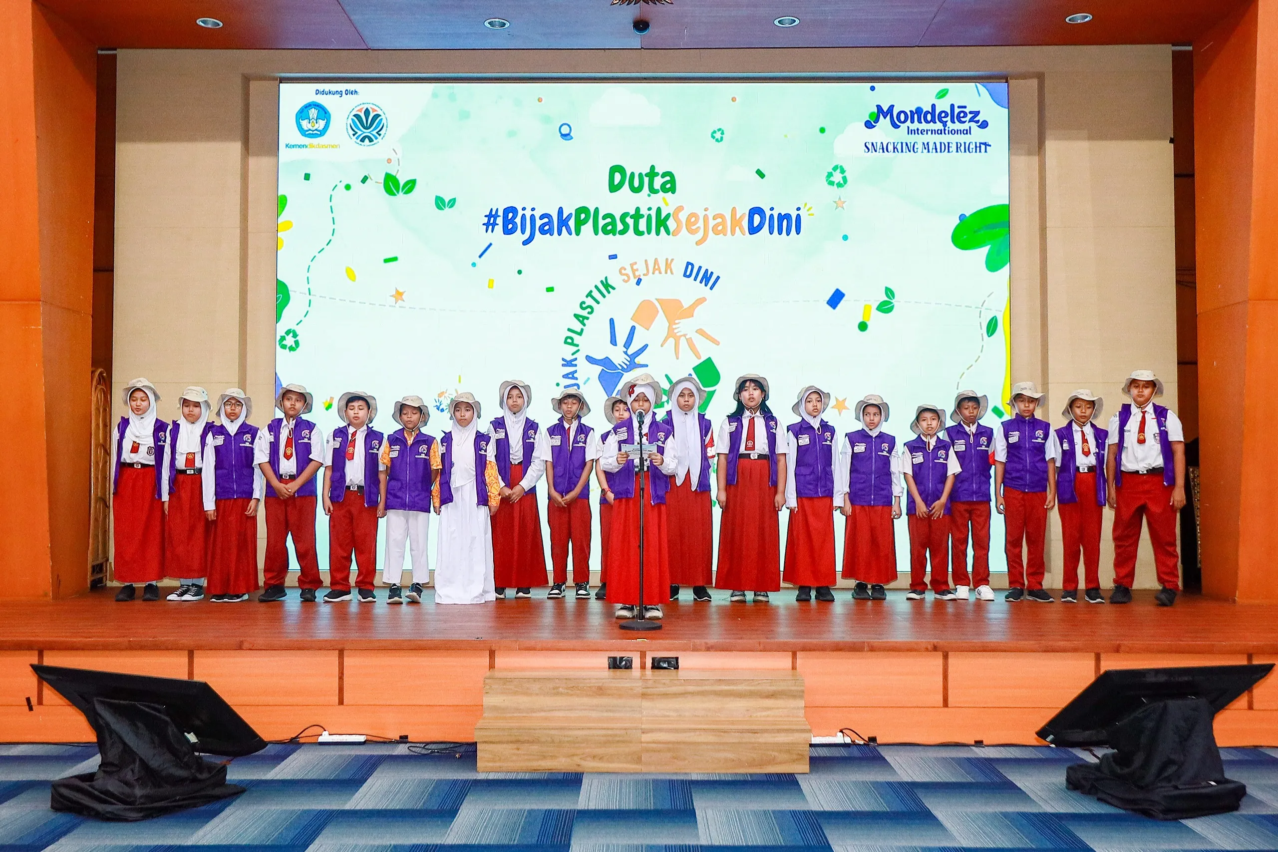 Mondelēz Indonesia memperluas program #BijakPlastikSejakDini melalui duta siswa, empat sekolah baru, dan edukasi pengelolaan sampah plastik.