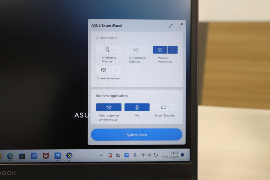 Kenali 5 keunggulan ASUS ExpertBook P3: desain aluminium, layar cerah 14 inci, performa Intel Core i7, fitur AI, keamanan enterprise, dan MIL-STD 810H.